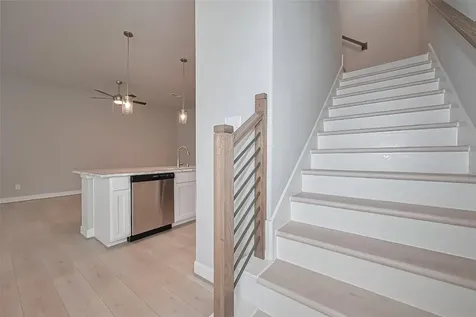 8933 Grovner Place Houston TX 77055