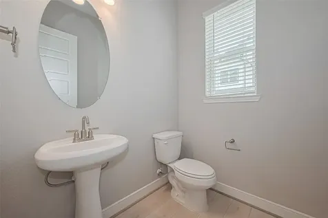 8933 Grovner Place Houston TX 77055