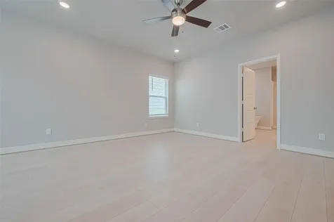 8933 Grovner Place Houston TX 77055