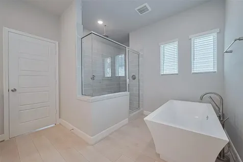 8933 Grovner Place Houston TX 77055