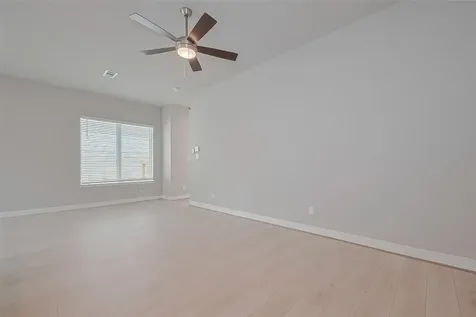 8933 Grovner Place Houston TX 77055