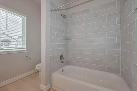 8933 Grovner Place Houston TX 77055
