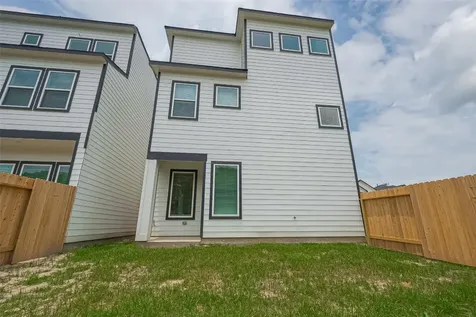 8933 Grovner Place Houston TX 77055