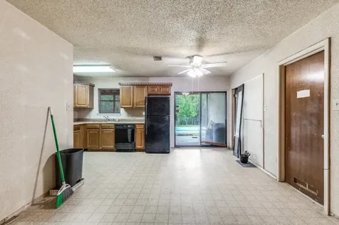 5111 Meadow Creek Drive Austin TX 78745