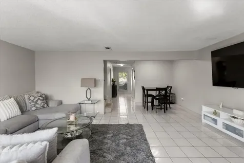 1846 Hollister Street 4 Houston TX 77080
