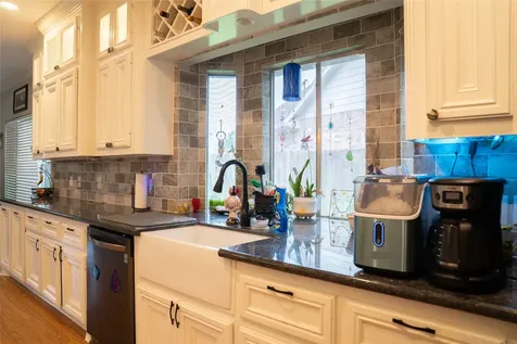 1306 Shady Grove Court Seabrook TX 77586