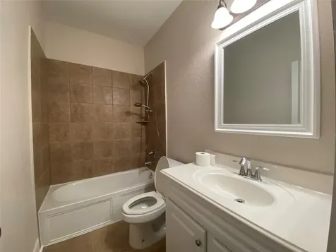 204 Bailey Brook Lane Dickinson TX 77539
