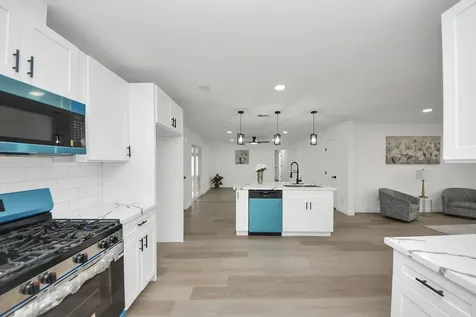 101 Talisman Street Lake Jackson TX 77566