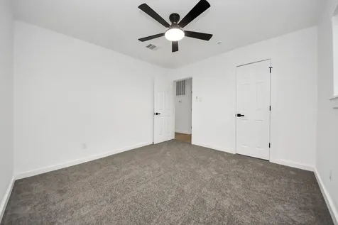 101 Talisman Street Lake Jackson TX 77566