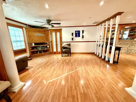 2609 Bevis Street Houston TX 77008