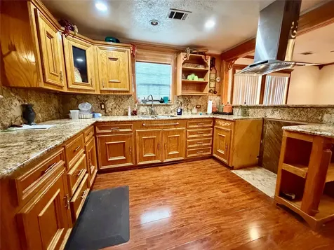 2609 Bevis Street Houston TX 77008