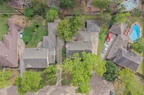 1123 Suwanee Lane Houston TX 77090