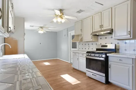 5619 Duxbury Street Houston TX 77035