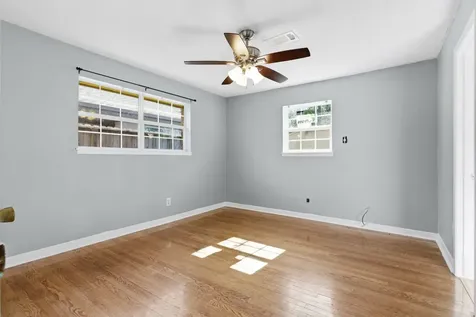 5619 Duxbury Street Houston TX 77035
