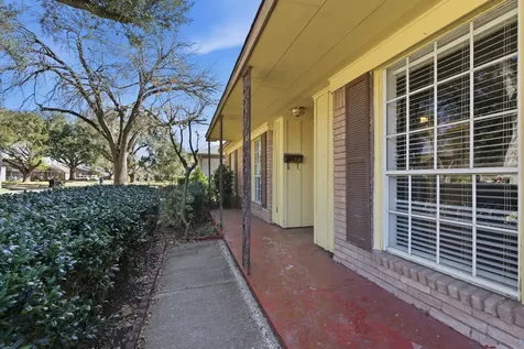 5619 Duxbury Street Houston TX 77035