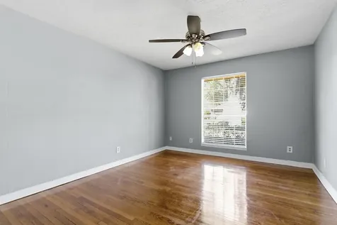 5619 Duxbury Street Houston TX 77035