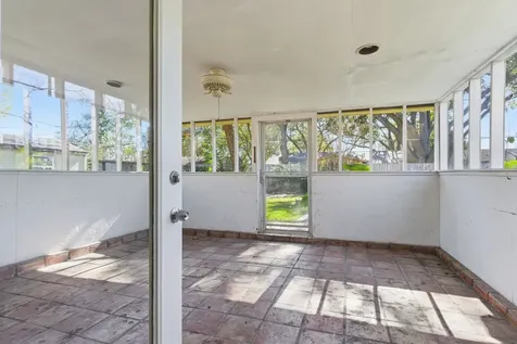 5619 Duxbury Street Houston TX 77035