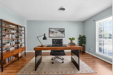 5619 Duxbury Street Houston TX 77035