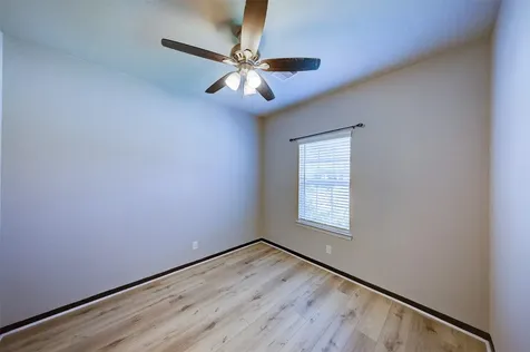 2164 Dale Street Alvin TX 77511