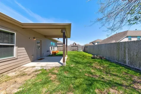 2164 Dale Street Alvin TX 77511