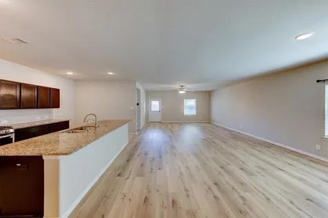 2164 Dale Street Alvin TX 77511