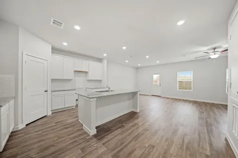 536 Wax Myrtle Way Hockley TX 77447