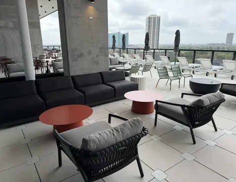 5501 La Branch 2116 Houston TX 77004