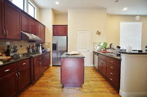 818 Lester Street Houston TX 77007