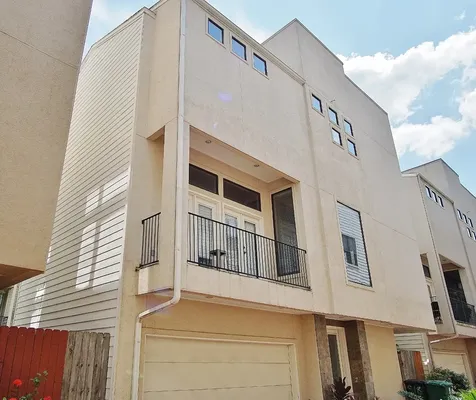 818 Lester Street Houston TX 77007