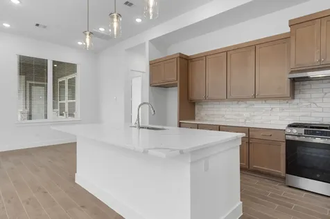 11806 Salty Bend Drive Mont Belvieu TX 77523