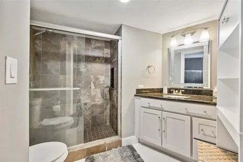 3525 Sage Road 1713 Houston TX 77056