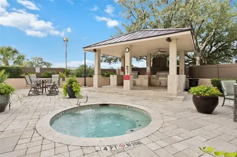 3525 Sage Road 1713 Houston TX 77056