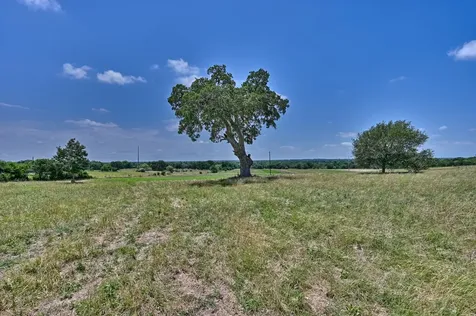 6238 Kovar Road Fayetteville TX 78940