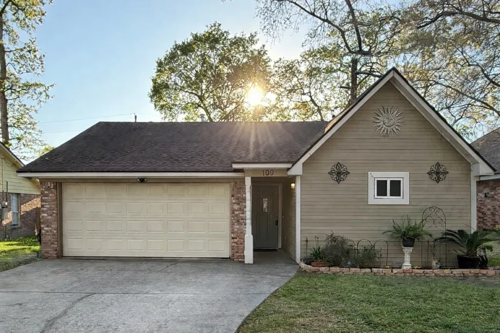 109 Ponderosa Trail Conroe TX 77301