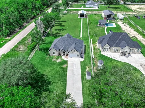 8032 Short Rd Road Needville TX 77461
