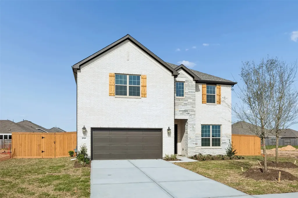 2707 Ballast Green Drive Drive Texas City TX 77568