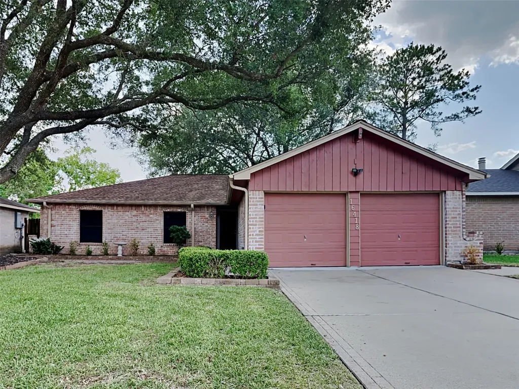 16418 Forest Bend Avenue Friendswood TX 77546