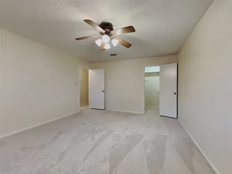16418 Forest Bend Avenue Friendswood TX 77546