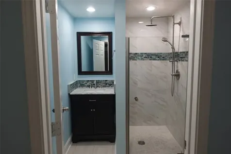 1102 Winnie Street A Galveston TX 77550