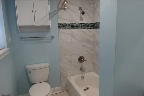 1102 Winnie Street A Galveston TX 77550