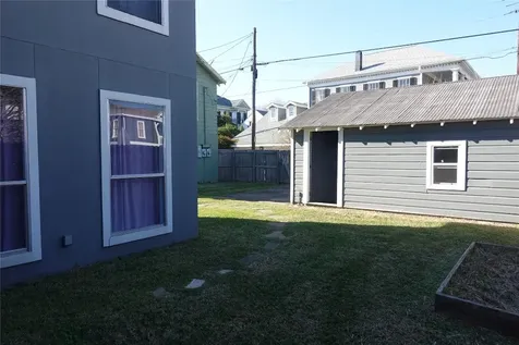 1102 Winnie Street A Galveston TX 77550