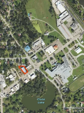 224 E Main Street Clute TX 77531