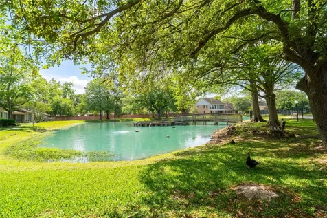179 Old Bridge Lake Houston TX 77069