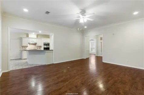 4709 Shoal Creek Drive College Station TX 77845