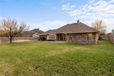 4709 Shoal Creek Drive College Station TX 77845
