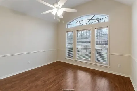 4709 Shoal Creek Drive College Station TX 77845