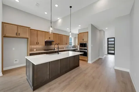 2455 Mission Heights Way Manvel TX 77578