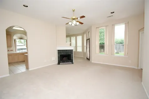 2727 Gregway Lane Missouri City TX 77459