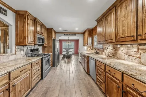 1100 Broadmoor Drive Bryan TX 77802