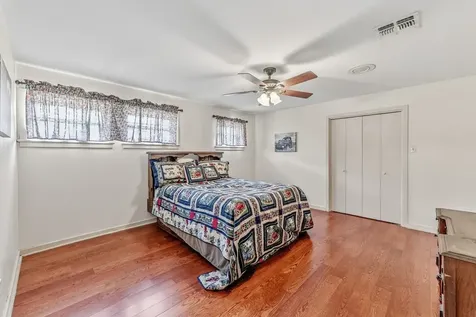 1100 Broadmoor Drive Bryan TX 77802